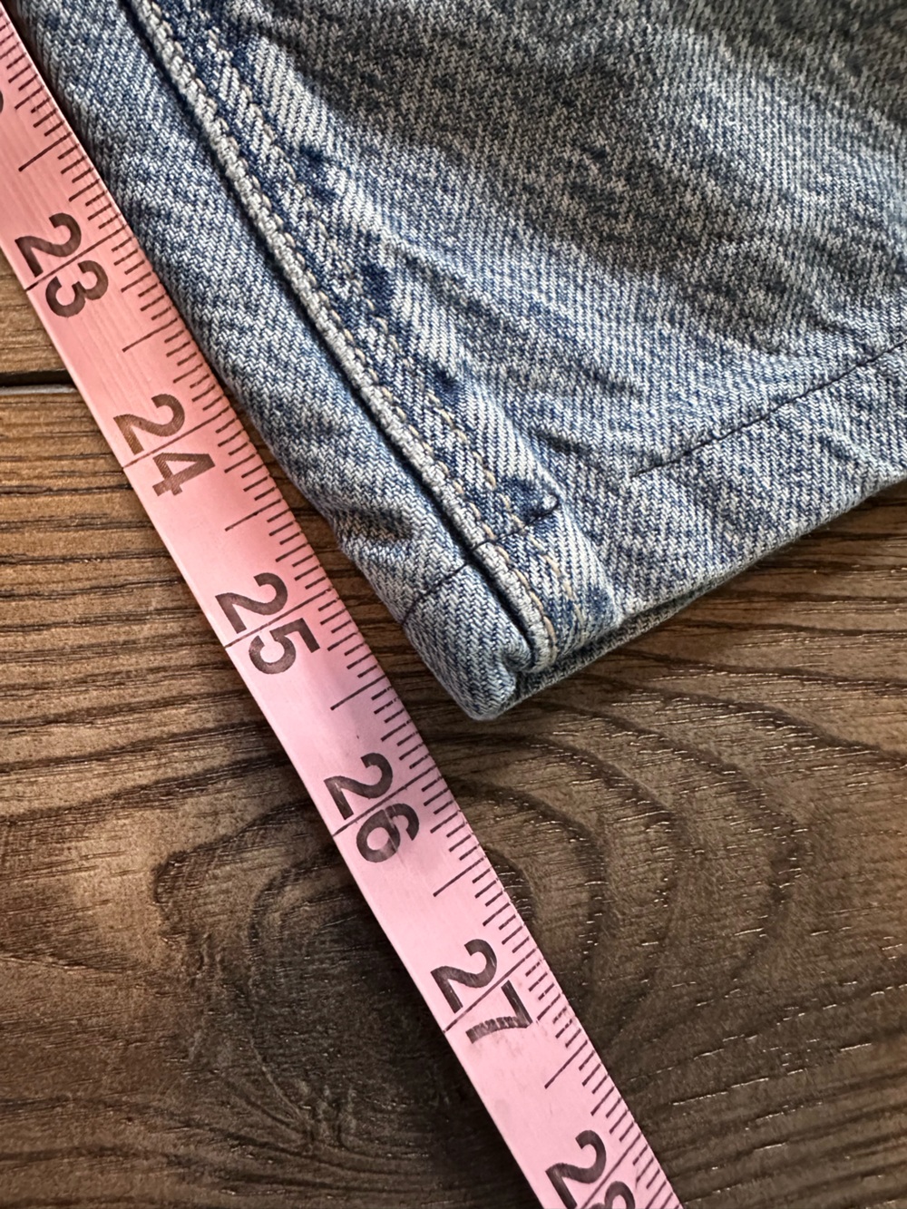 American Eagle Wide Leg Jeans | Light Wash Denim | Size 0 | EUC | 26" Inseam - Picture 7 of 10